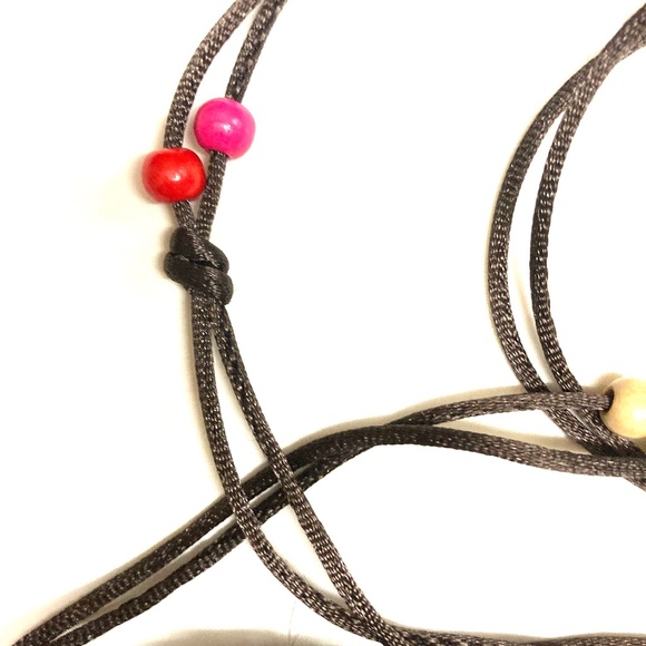 EUC Boho Heart Shaped Crossbody - Picture 5 of 16